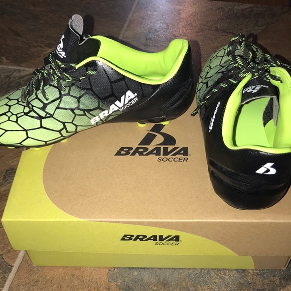 Brava Other - Bravo boys Soccer shoes like new